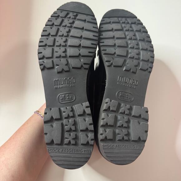 MUNRO Viv Lug Loafer Black Gold Chain Arch Support 11 Narrow - Picture 9 of 9